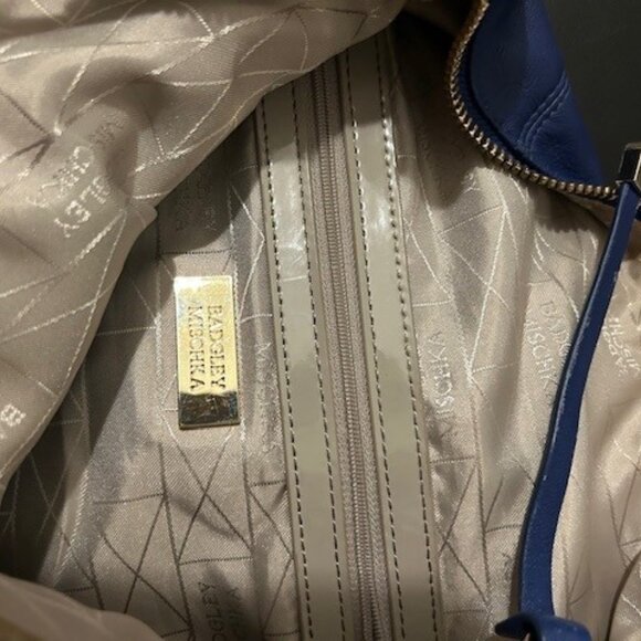 NWOT Badgely Mischka Leather Crossbody bag - Picture 4 of 7